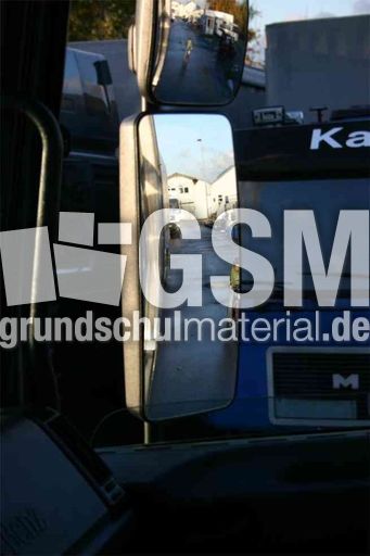 Toter-Winkel rechts Spiegel 17.jpg